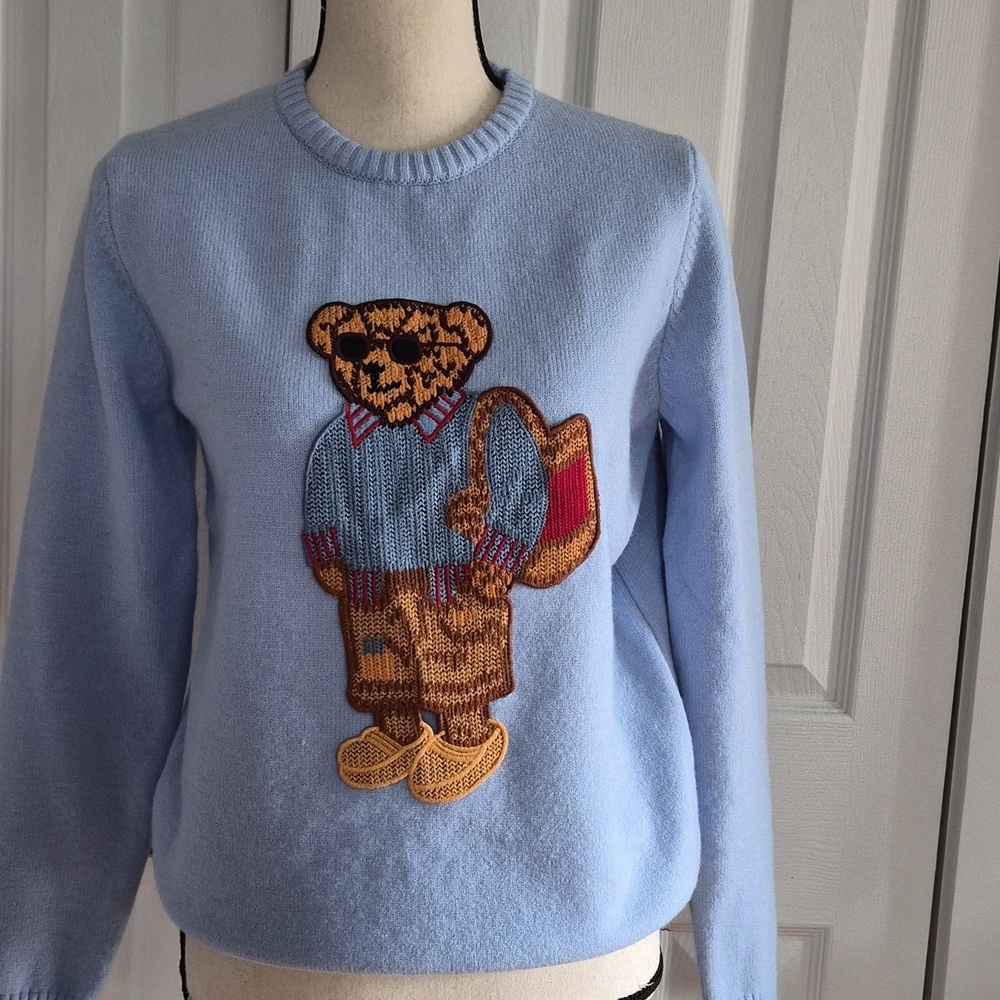 Blue Bear Sweater Size L - Picture 2 of 9